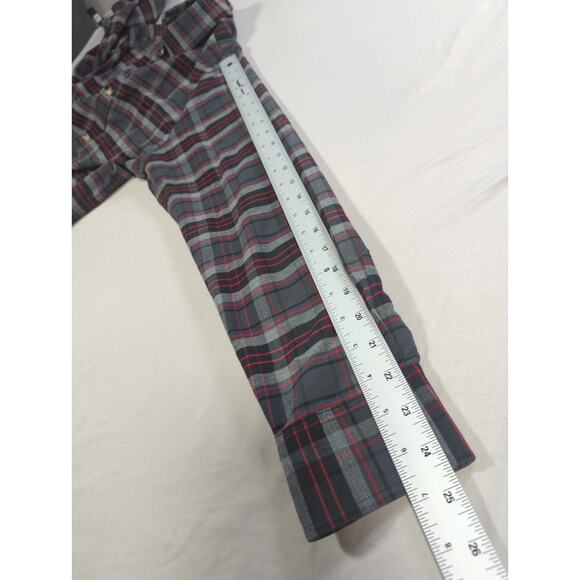 St Johns Bay Mens Plaid Button Down Shirt Gray Red Long Sleeve Size S - Picture 6 of 10